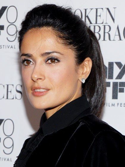 Top10: frizura ötletek Salma Hayek-től - SZÉPSÉG - Hajápolás  - frizura, haj, ötletek, salma hayek, stílus, születésnap, 