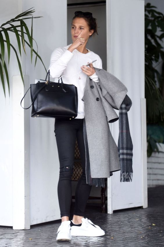 Stílusiskola: outfit ötletek Alicia Vikander-től - DIVAT&STÍLUS - Stílusiskola - alicia vikander, divat, stílus, színésznő, 