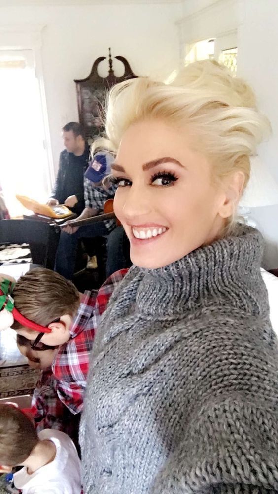 Top10: a legjobb frizura ötletek Gwen Stefani-tól - SZÉPSÉG - Hajápolás  - énekesnő, frizura, gwen stefani, hajápolás, születésnap, 