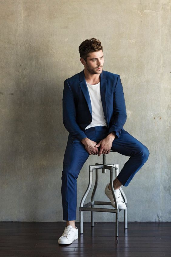 10 kép, ami bizonyítja, hogy Zac Efron tinisztárból igazi szexi pasi lett - STYLENEWS - Aktuális - pasi, szexi, színész, születésnap, zac efron, 