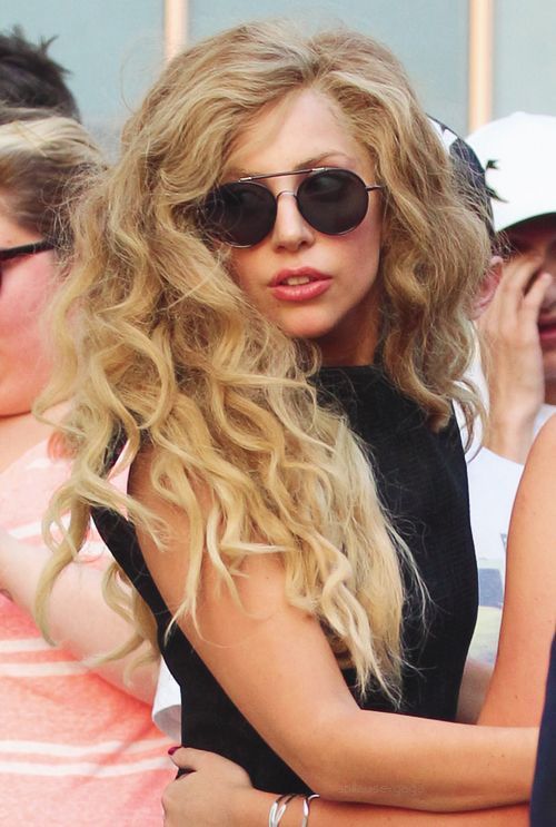 Top10: frizura ötletek Lady Gaga-tól - SZÉPSÉG - Hajápolás  - frizura, inspiráció, lady gaga, ötletek, stílus, 