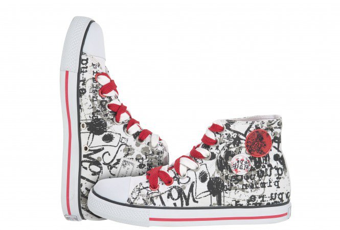 Budapesten is elindul a nagy sikerű COIN Democratic Wear projekt - Hírek  -  - 2010, COIN, divattervezők, 