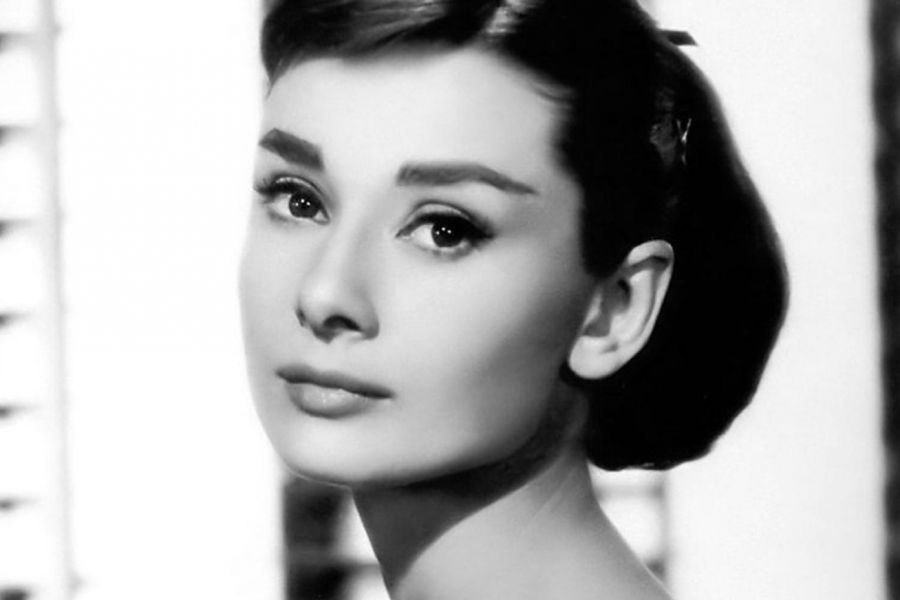 A szépséges Audrey Hepburn élete - STYLENEWS - Kultúr-kitérő - audrey hepburn, életrajz, színésznő, 