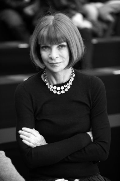 'Ha nem tudsz jobb lenni az ellenfelednél, egyszerűen csak öltözz jobban.' - Inspiráló idézetek Anna Wintour-tól - STYLENEWS - Aktuális - anna wintour, divat, idézetek, 