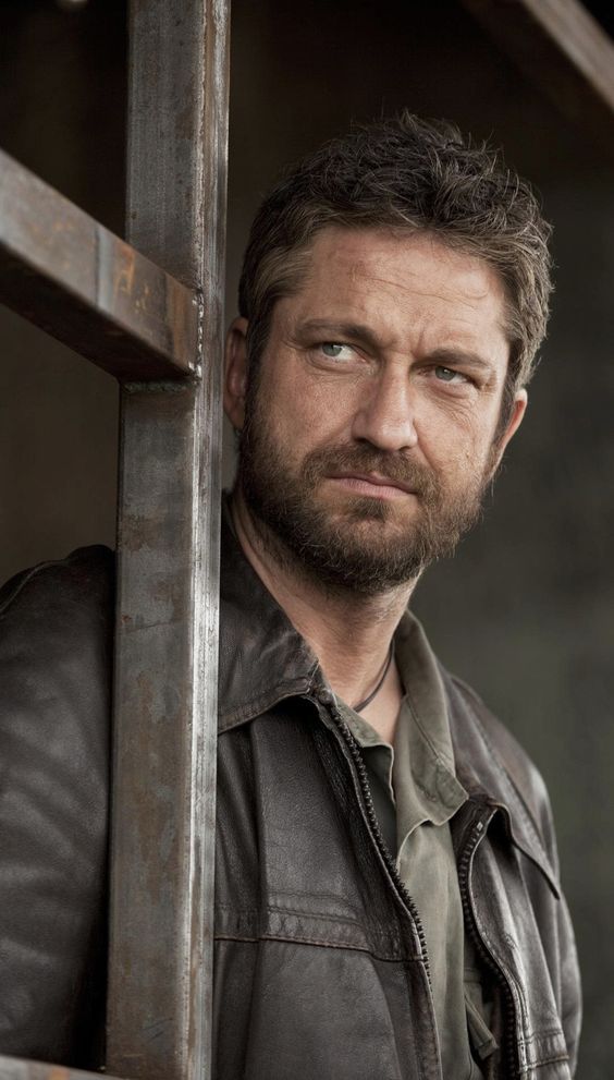 10 kép Gerard Butler-ről, ami feldobja a hétfő reggelt - STYLENEWS - Aktuális - gerard butler, színész, születésnap, 