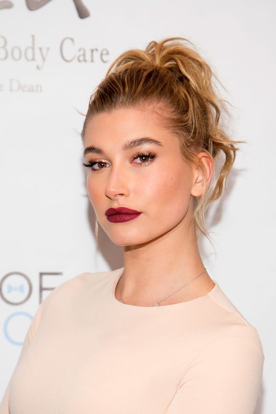 Top10: frizura ötletek Hailey Baldwin-tól - SZÉPSÉG - Hajápolás  - frizura, hailey baldwin, haj, modell, 
