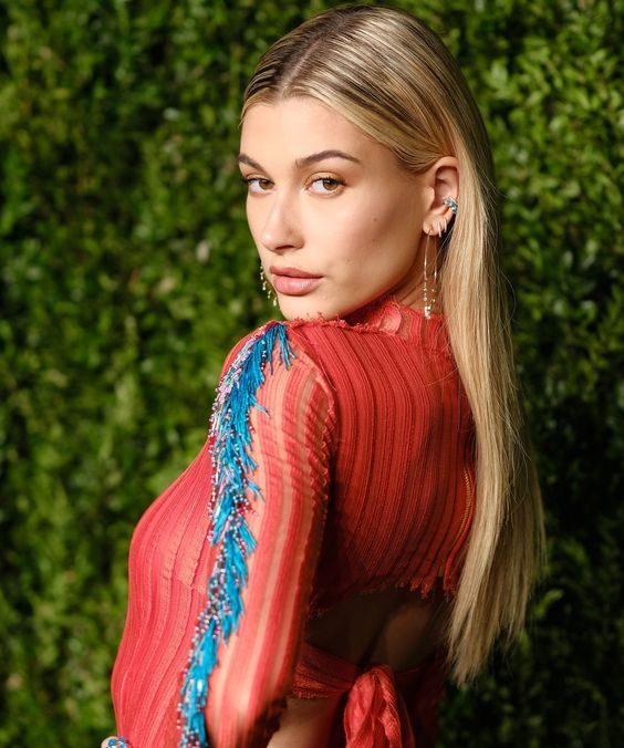 Top10: frizura ötletek Hailey Baldwin-tól - SZÉPSÉG - Hajápolás  - frizura, hailey baldwin, haj, modell, 