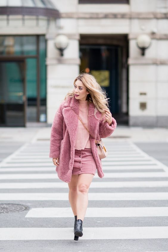 Stílusiskola: dobd fel a téli szürkeséget rózsaszínnel - DIVAT&STÍLUS - Stílusiskola - divat, outfit, rózsaszín, stílus, tél, 