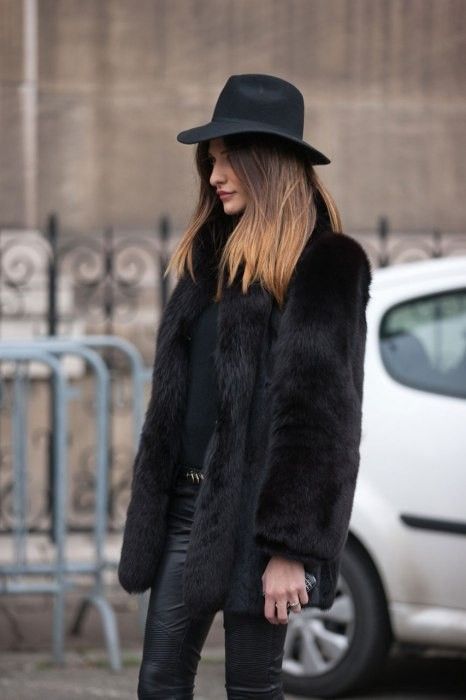 Stílusiskola: kedvencünk a fekete, minden mennyiségben - DIVAT&STÍLUS - Stílusiskola - divat, fekete, outfit, stílus, tél, 