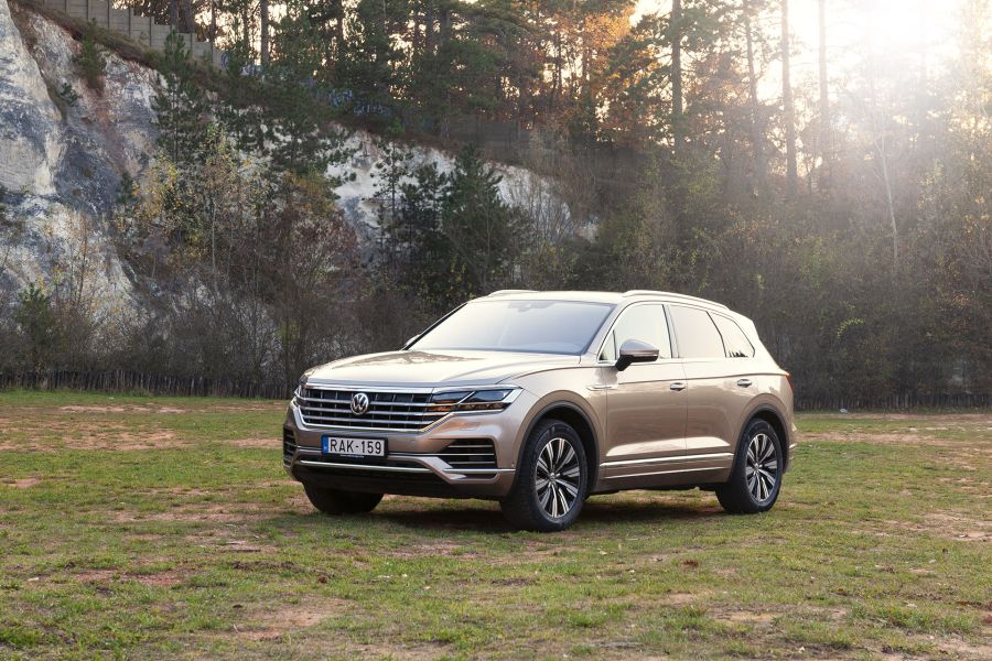 Luxus és kényelem utazás közben  - Kipróbáltuk az új Volkswagen Touareg-et - STYLENEWS - Aktuális - autó, teszt, volkswagen, volkswagen touareg, 