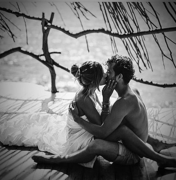 Egy pohár borral kezdődött minden, majd azzal is ért véget - KERESD A NŐT  - Lélekhangok - csalódás, érzelmek, szakítás, 