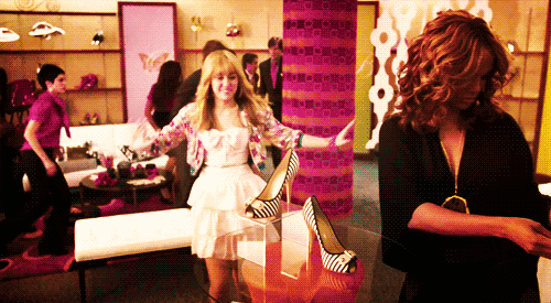 A vásárlásmánia jelei - KERESD A NŐT  - Fesztelen mindennapok - boltkórosok, vásárlás, vásárlásmánia, 