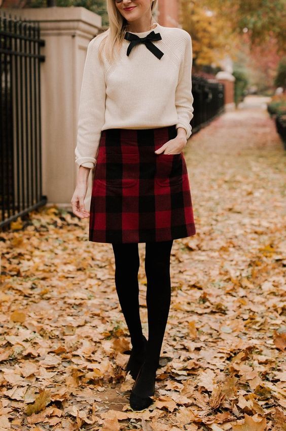 Stílusiskola: karácsonyi outfit ötletek szoknyával - DIVAT&STÍLUS - Stílusiskola - 