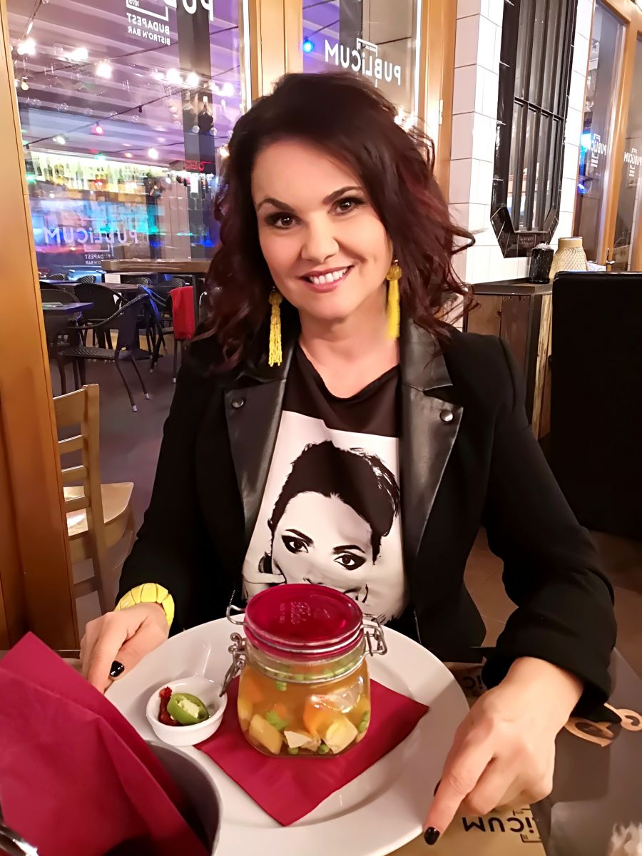 PUBLiCUM PORTRAIT – Szentpéteri Csilla - STYLENEWS - STYLELIFE - Bokros László, interjú, Publicum, Publicum portrait, Szentpéteri Csilla, 