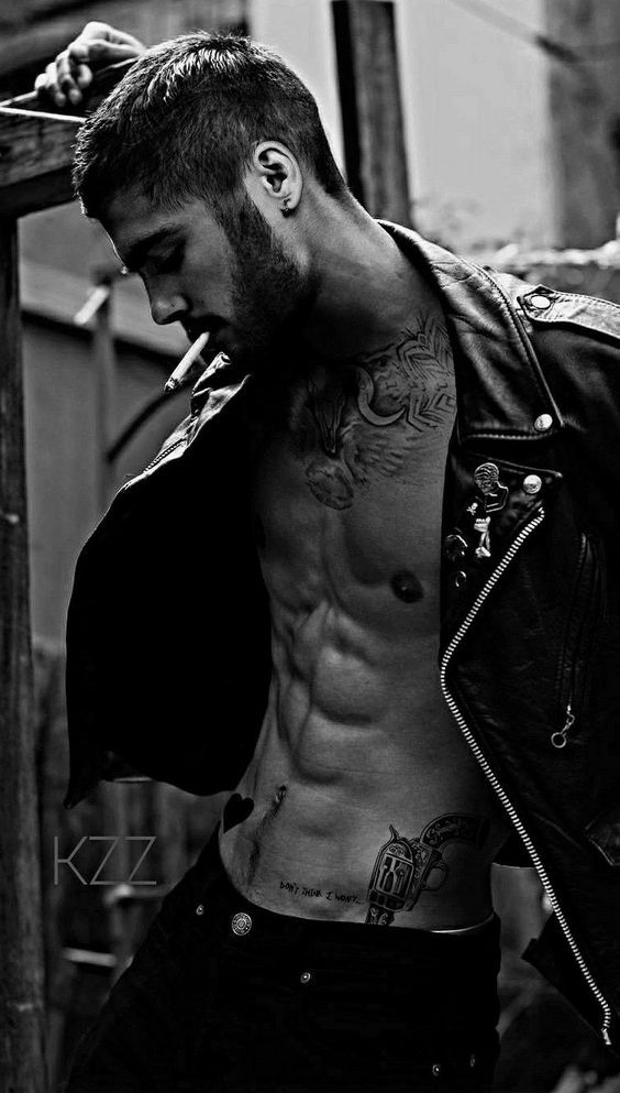 Top10: kedvencünk, Zayn Malik - KERESD A NŐT  - Fesztelen mindennapok - énekes, pasi, szexi, születésnap, zayn malik, 