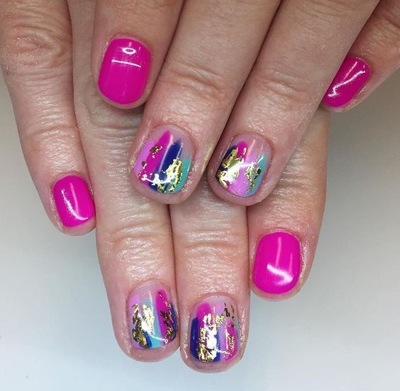 Top10: vidám manikűr ötletek borongós időre - SZÉPSÉG -  - manikűr, színek, vidám, 