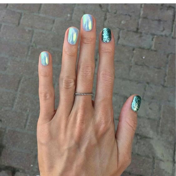 Top10: vidám manikűr ötletek borongós időre - SZÉPSÉG -  - manikűr, színek, vidám, 