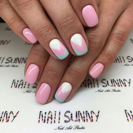 Top10: vidám manikűr ötletek borongós időre - SZÉPSÉG -  - manikűr, színek, vidám, 