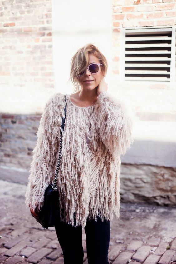 Stílusiskola: kedvencünk minden, ami rojtos - DIVAT&STÍLUS - Stílusiskola - divat, outfit, rojt, stílus, 