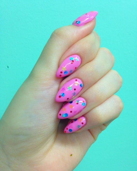 Top10: konfetti mintájú manikűr ötletek - SZÉPSÉG -  - köröm, manikűr, minták, ötletek, 