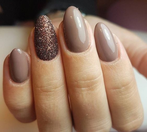 Top10: amikor a kevesebb több - kifinomult nude manikűr ötletek - SZÉPSÉG -  - köröm, manikűr, nude, visszafogott, 