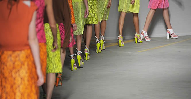 London Fashion Week, fiatalok lendületben - Hírek  -  - 2010, Christopher Kane, David Koma, Giles, Holly Fulton, London Fashion Week, Mark Fast, Paul Smith, 