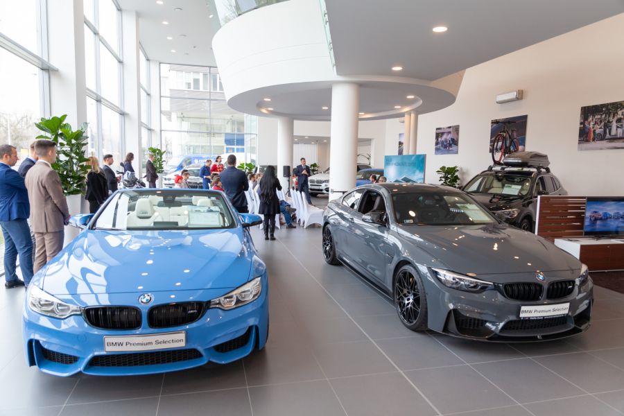 Használt autók prémium köntösben - STYLENEWS - Aktuális - autó, bmw, megnyitó, mini, wallis, wallis prémium használtautó center, 