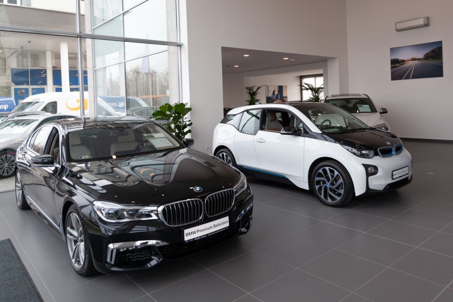 Használt autók prémium köntösben - STYLENEWS - Aktuális - autó, bmw, megnyitó, mini, wallis, wallis prémium használtautó center, 