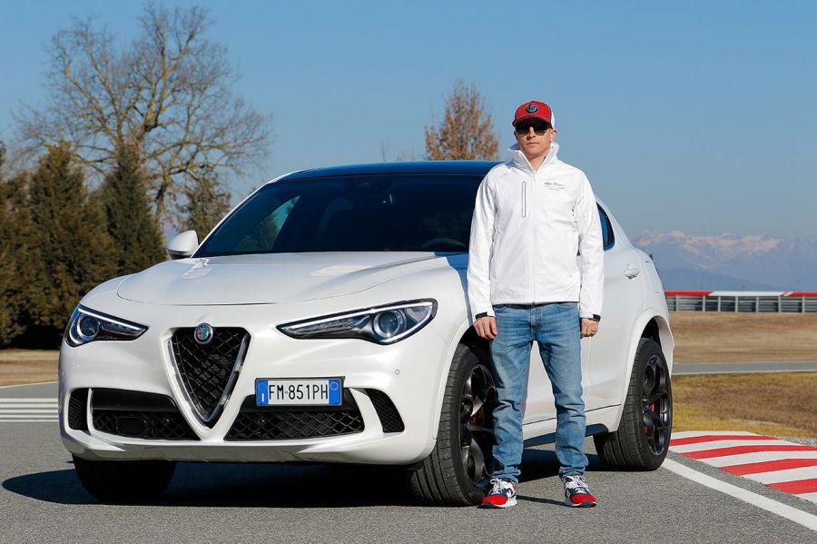 Kimi Räikkönen és Antonio Giovinazzi az Alfa Romeo világával ismerkedett - STYLENEWS - Aktuális - alfa romeo, antonio giovinazzi, kimi raikkönen, 