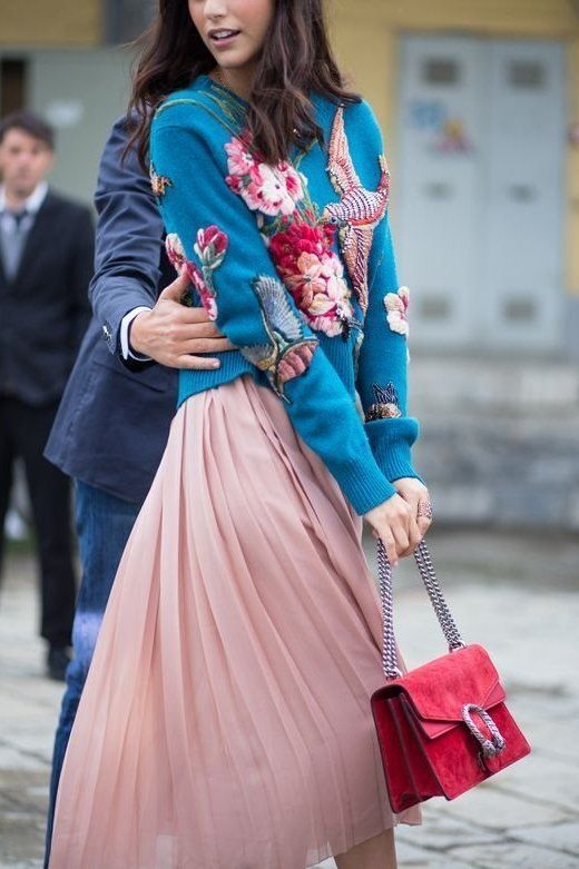 cikk - DIVAT&STÍLUS - Stílusiskola - pulcsi, tavasz, virág, virágminta, 