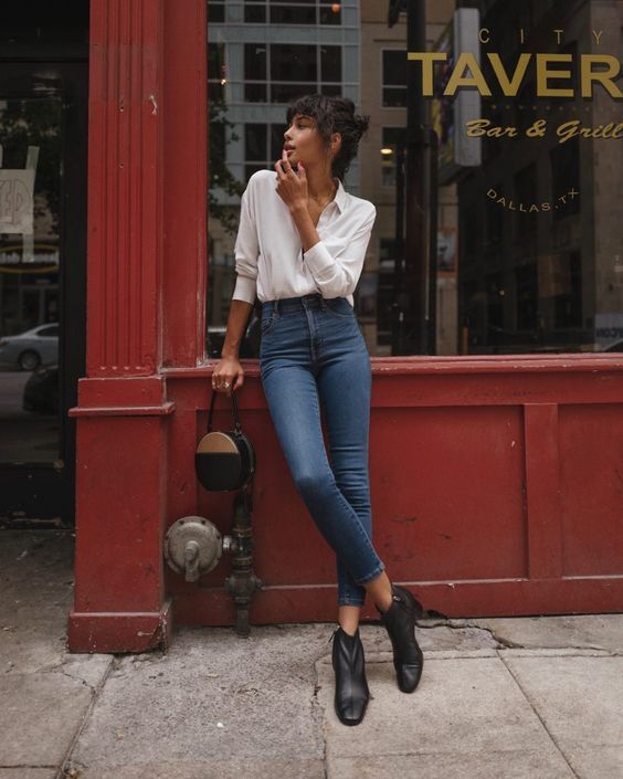 Stílusiskola: így viselj fehér ingeket - DIVAT&STÍLUS - Stílusiskola - divat, fehér, fehér ing, ing, outfit, stílus, 