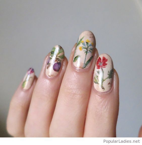 Top15: hangolódj a tavaszra virágba borult körmökkel - SZÉPSÉG -  - 