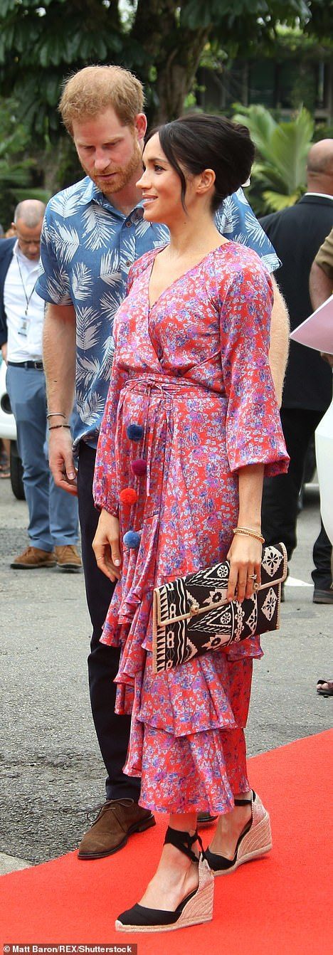 10 fotó a szuper stílusos, várandós Meghan Markle-ről - DIVAT&STÍLUS - Celebrity - királyi család, kismama, meghan markle, stílus, várandós, 