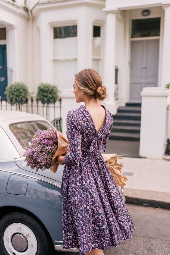 Stílusiskola: virágmintás ruhák romantikus tavaszi randikhoz - DIVAT&STÍLUS - Stílusiskola - divat, outfit, randi, romantikus, ruha, stílus, virgámintás, 