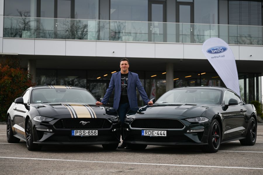 Akinek jól áll a kor - 55 éves a Ford Mustang - STYLENEWS - Aktuális - ford mustang, születésnap, 