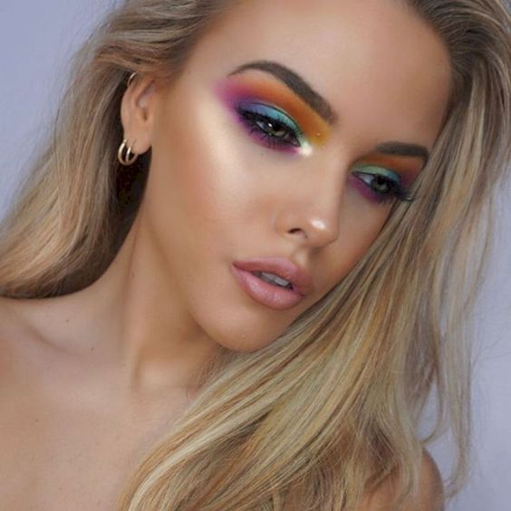 Top10: hangolódj a fesztiválszezonra szivárványos sminkkel - SZÉPSÉG - Smink  - fesztivál, nyár, smink, színek, szivárvány, tavasz, 