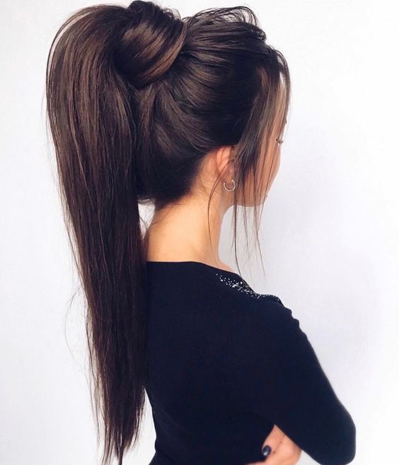 Top10: újra hódít a magasan összefogott copf - SZÉPSÉG - Hajápolás  - copf, frizura, haj, lófarok, ötletek, 