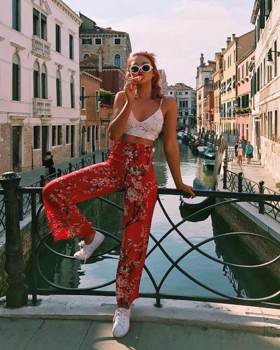 Stílusiskola: így viselj mintás nadrágokat - DIVAT&STÍLUS - Stílusiskola - divat, mintás, nadrág, nyár, stílus, tavasz, 