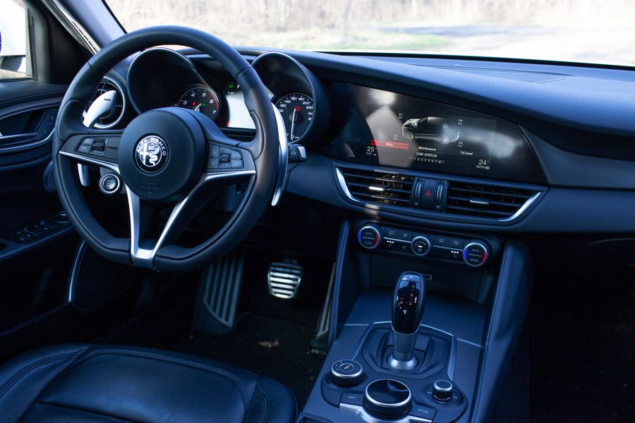 Vérpezsdítő vezetési élmény - Kipróbáltuk az Alfa Romeo Giulia-t - STYLENEWS - Aktuális - alfa rome, alfa romeo giulia, autó, giulia, teszt, 