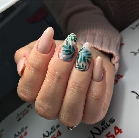 Top10: levélmintás manikűr a nyári szezonra - SZÉPSÉG -  - köröm, levél, levélminta, manikűr, 