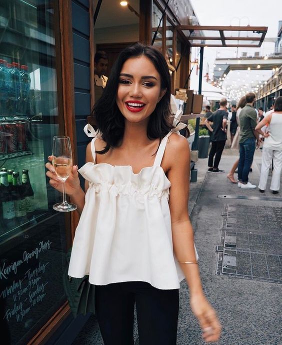 Stílusiskola: kedvenc fekete-fehér összeállításaink a nyári szezonra - DIVAT&STÍLUS - Stílusiskola - fehér, fekete, nyár, outfit, stílus, 