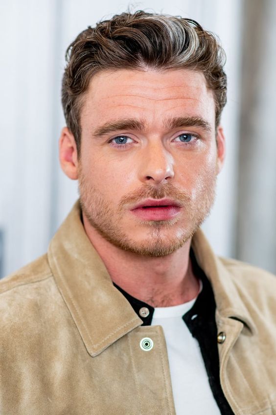 10 kép, ami bizonyítja, hogy Richard Madden napjaink egyik legszexibb férfija - STYLENEWS - Aktuális - richard madden, trónok harca, 