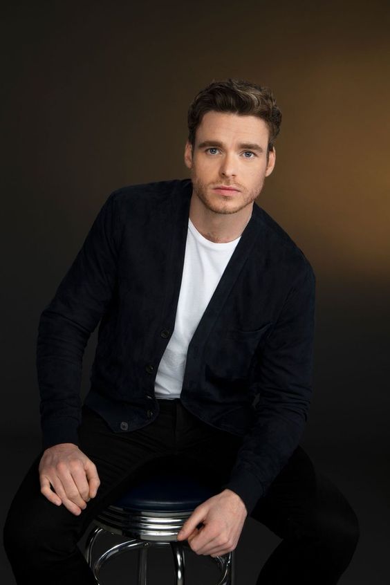 10 kép, ami bizonyítja, hogy Richard Madden napjaink egyik legszexibb férfija - STYLENEWS - Aktuális - 