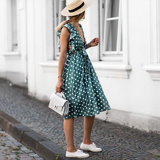 Stílusiskola: a nyár kedvencei a pöttyös ruhadarabok - DIVAT&STÍLUS - Stílusiskola - divat, nyár, outfit, pöttyös, 