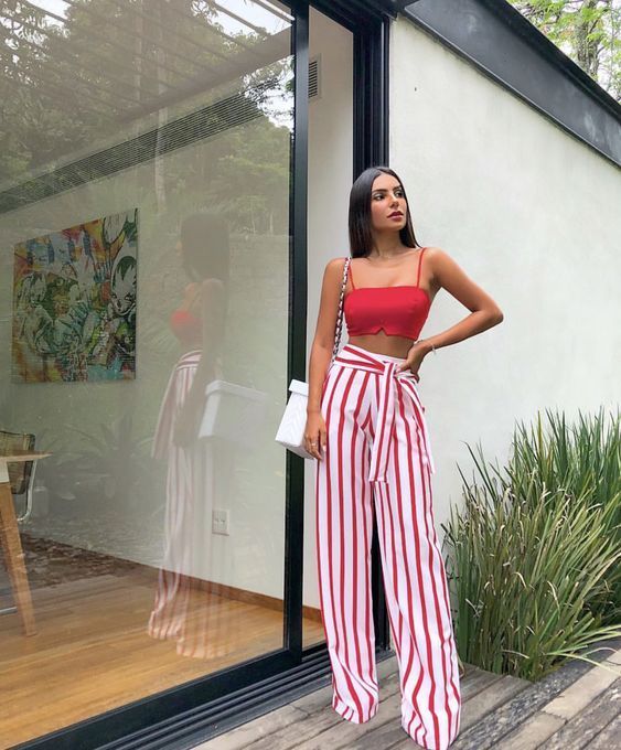 Stílusiskola: így viselj nyáron csíkos nadrágokat - DIVAT&STÍLUS - Stílusiskola - csíkos, csíkos nadrág, divat, nyár, outfit, stílus, 