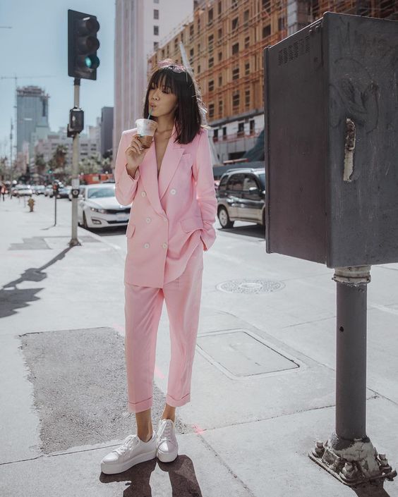 Stílusiskola: így viselj nyáron rózsaszínt - DIVAT&STÍLUS - Stílusiskola - nyár, outfit, pink, rózsaszín, 