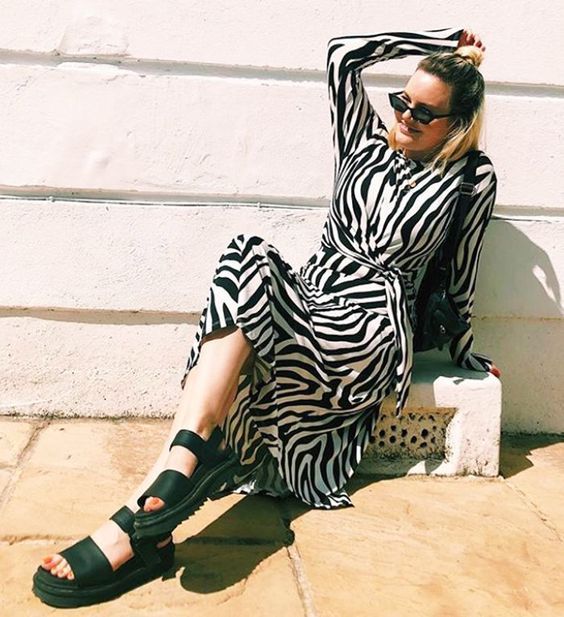 Stílusiskola: így viselj állatmintás nyári ruhákat - DIVAT&STÍLUS - Stílusiskola - állatminta, divat, nyár, outfit, ruha, 