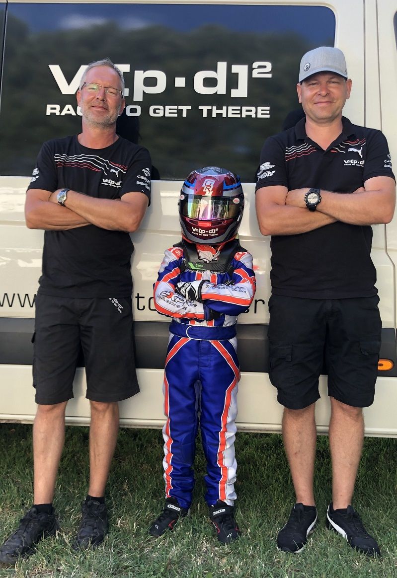 Új csapat, új sisak, új eredmények - STYLENEWS - Aktuális - autó, gender racing, grt, verseny, 