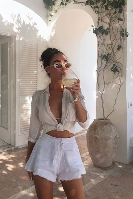 Stílusiskola: így viselj crop topokat - DIVAT&STÍLUS - Stílusiskola - crop top, divat, nyár, stílus, 