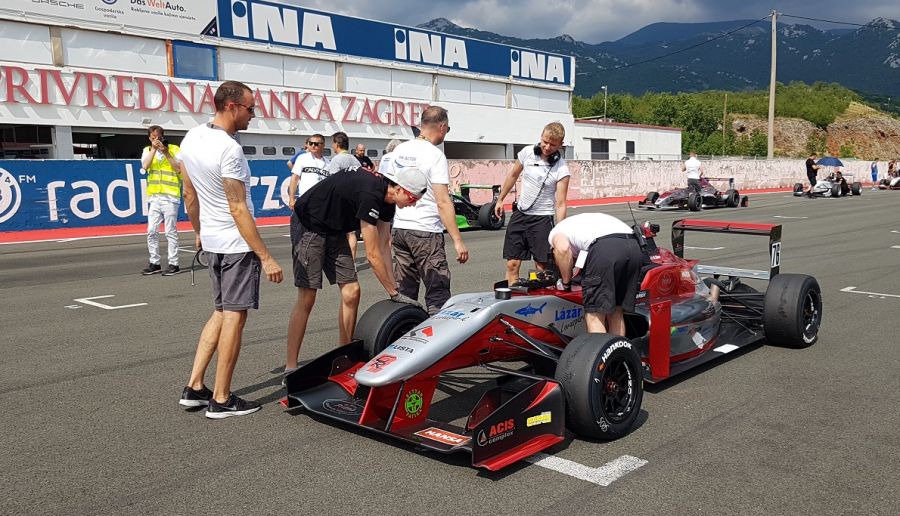 Szárazon és vízen - STYLENEWS - Aktuális - gender racing team, grt, 